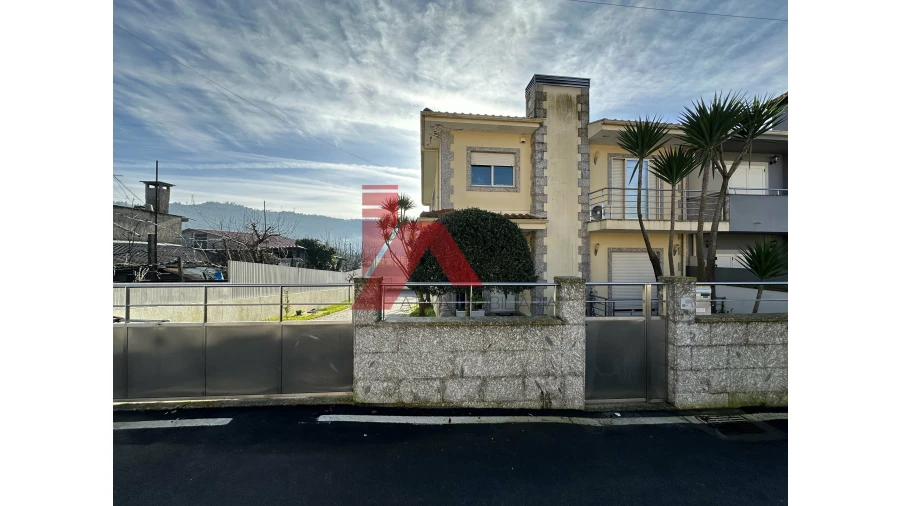 Moradia T3 para Venda em Prazins Santo Tirso e Corvite Foto 2