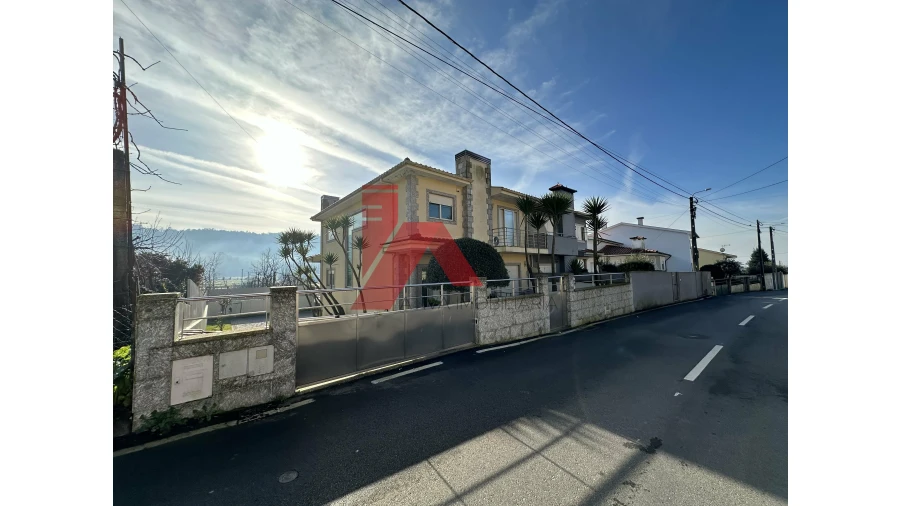 Moradia T3 para Venda em Prazins Santo Tirso e Corvite Foto 1