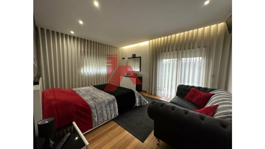 Moradia T3 para Venda em Santa Eulália Foto 14