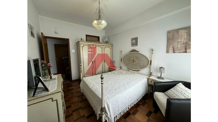 Apartamento T2 para Venda em Oliveira, São Paio e São Sebastião Foto 13