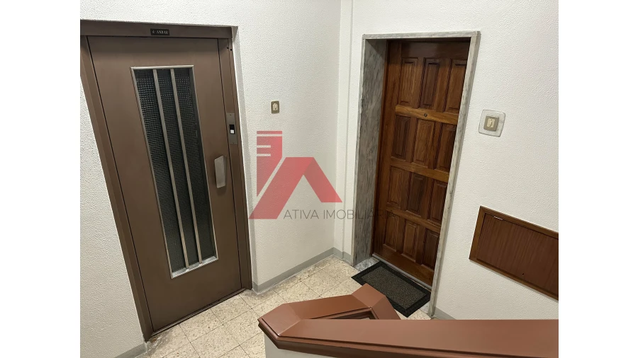 Apartamento T2 para Venda em Oliveira, São Paio e São Sebastião Foto 4