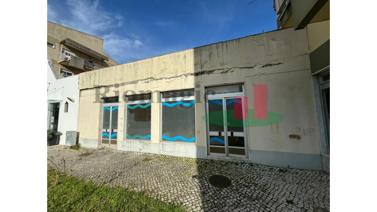 Loja para Venda em Marrazes e Barosa Foto 19