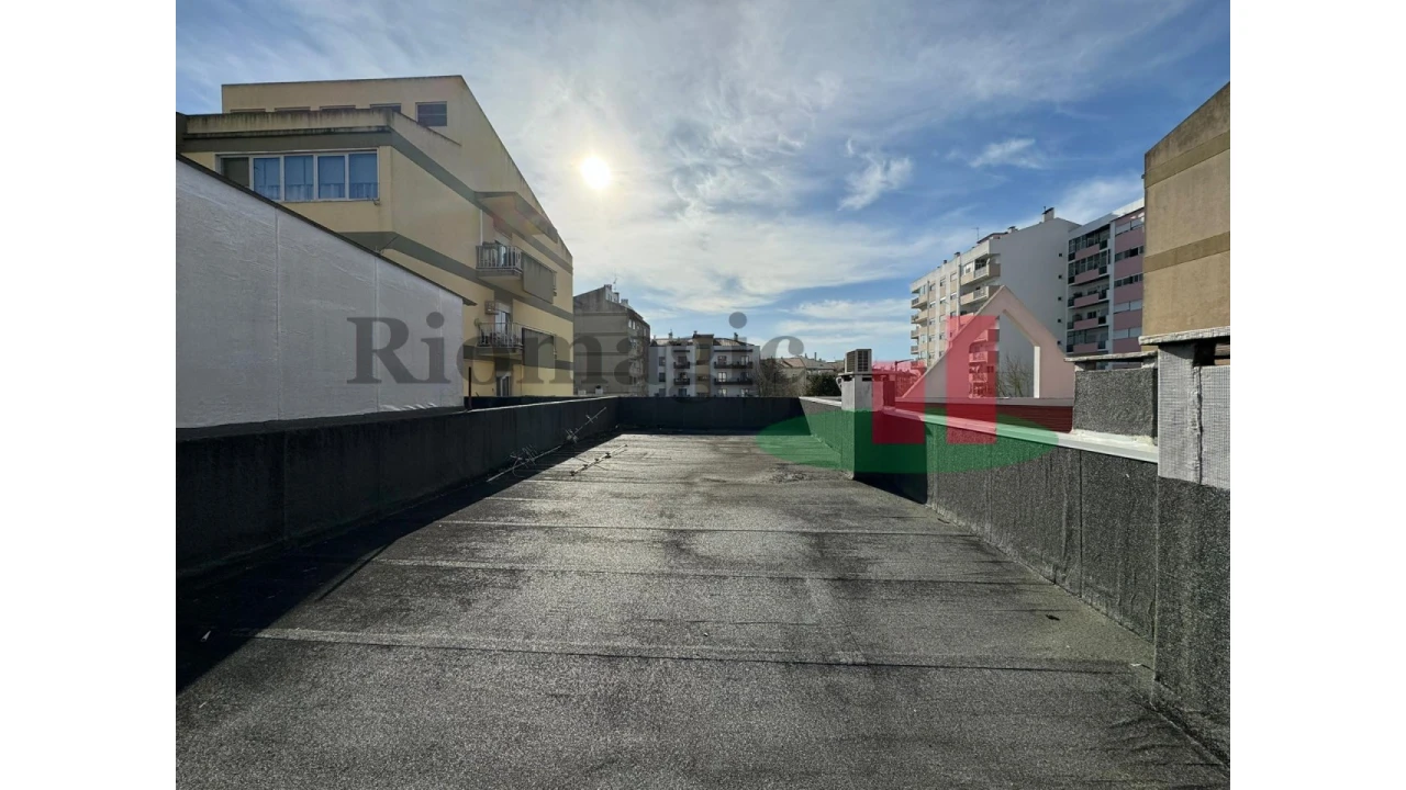 Loja para Venda em Marrazes e Barosa Foto 13