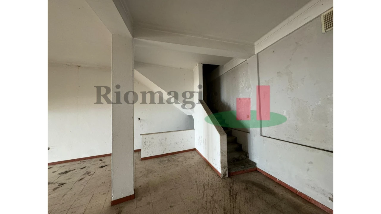 Loja para Venda em Marrazes e Barosa Foto 9