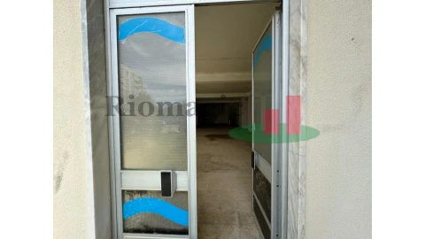 Loja para Venda em Marrazes e Barosa
