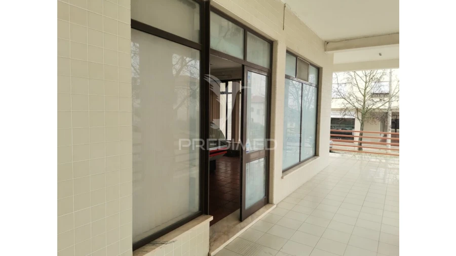 Loja para Venda em Torres Novas (São Pedro), Lapas e Ribeira Branca Foto 1