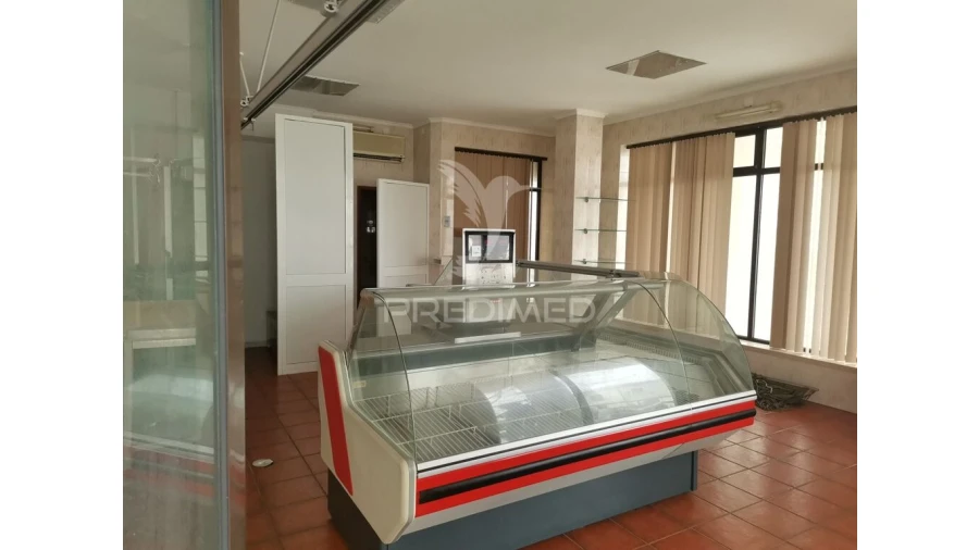 Loja para Venda em Torres Novas (São Pedro), Lapas e Ribeira Branca Foto 3