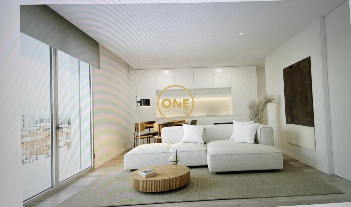 Apartamento T2 para Venda em Paranhos Foto 3