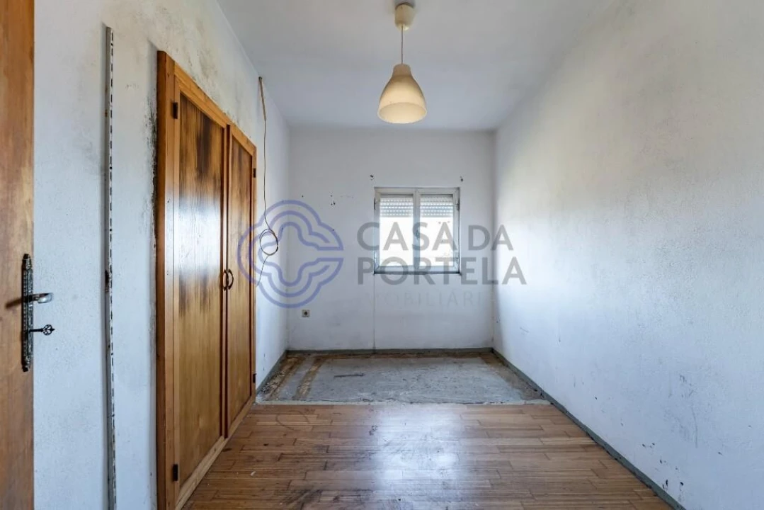 Moradia T4 para Venda em Aricera e Goujoim Foto 22