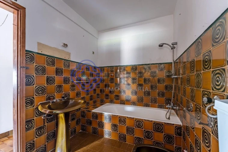 Moradia T4 para Venda em Aricera e Goujoim Foto 23