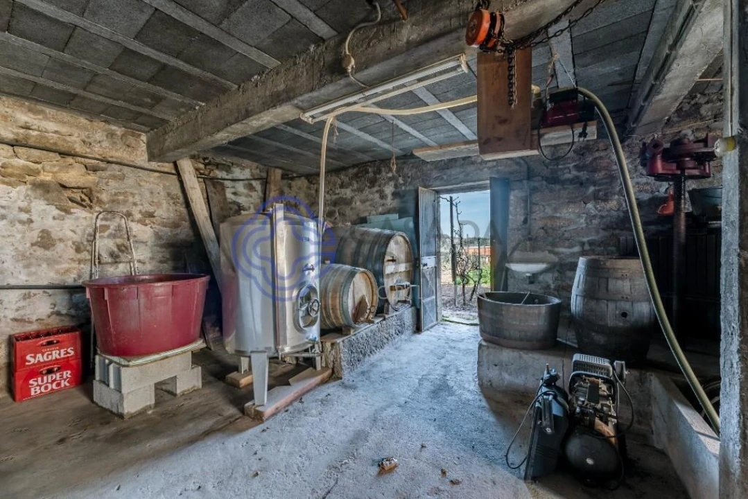 Moradia T4 para Venda em Aricera e Goujoim Foto 32