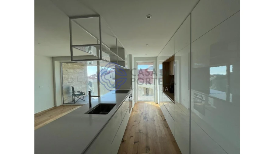 Apartamento T2 para Venda em Paranhos Foto 11