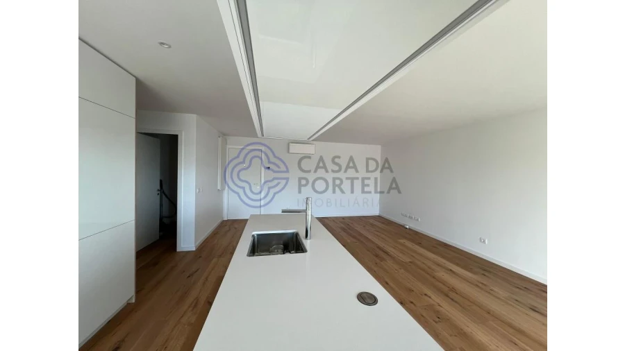 Apartamento T2 para Venda em Paranhos Foto 13
