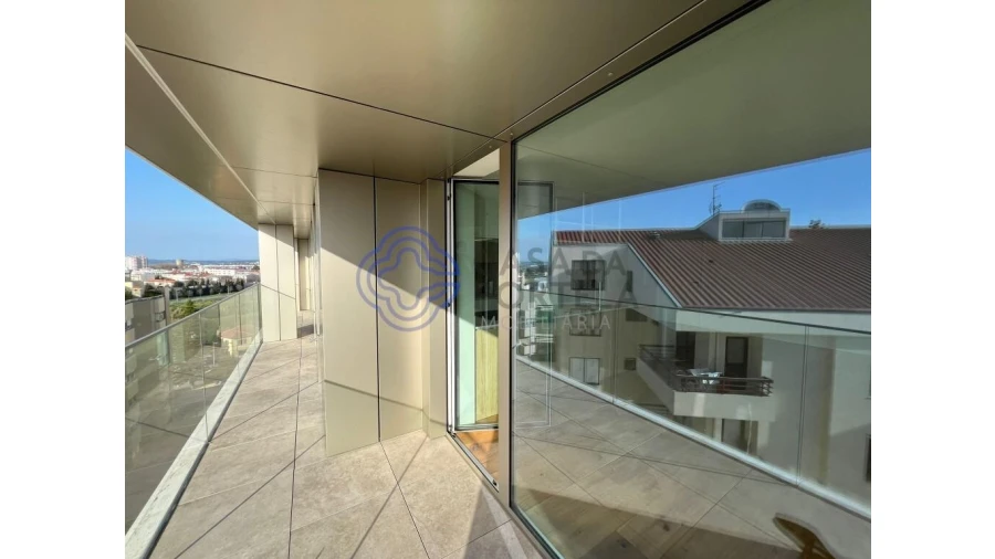 Apartamento T2 para Venda em Paranhos Foto 17