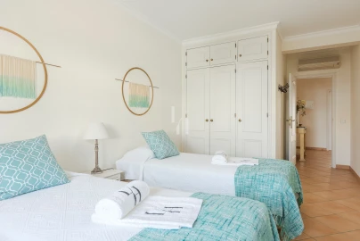 Apartamento T2 para Arrendamento férias em Quarteira
