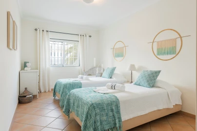 Apartamento T2 para Arrendamento férias em Quarteira