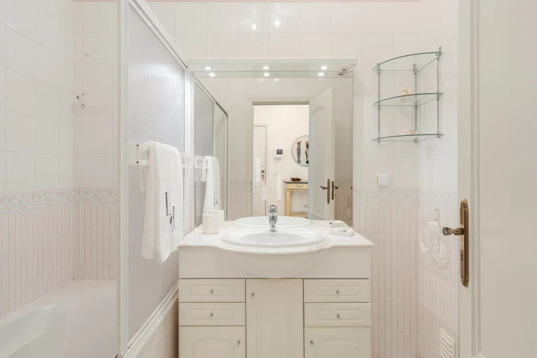 Apartamento T2 para Arrendamento férias em Quarteira Foto 14