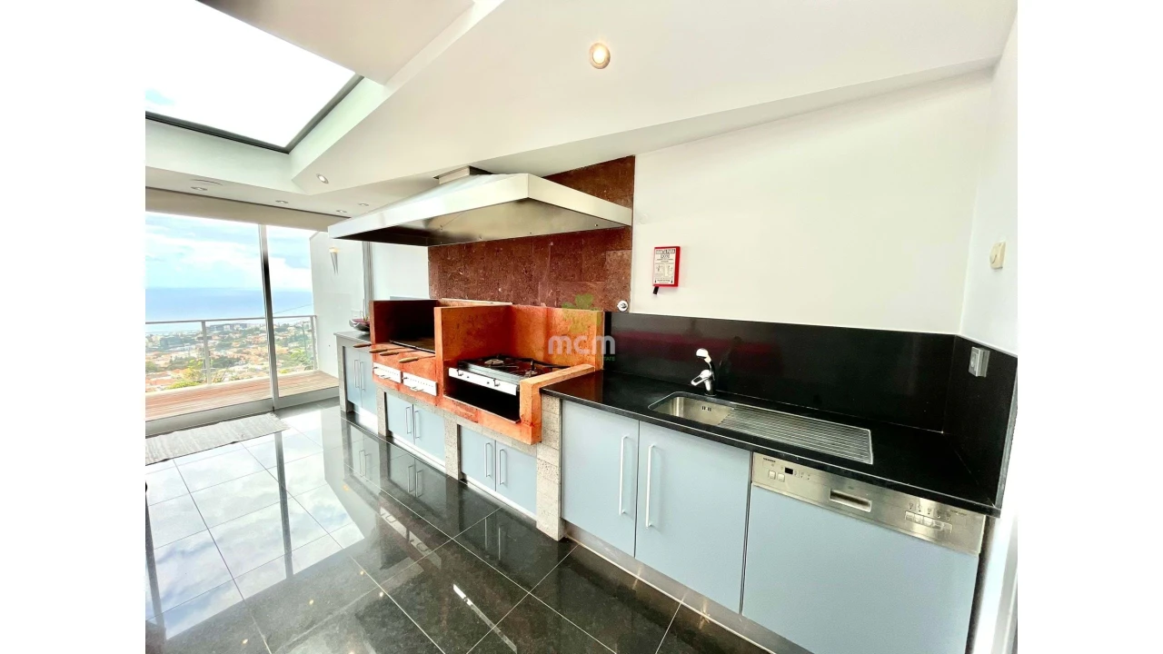 Moradia T3 para Venda em São Roque Foto 18