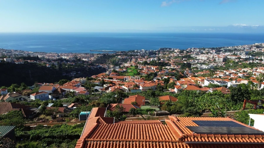 Moradia T3 para Venda em São Roque Foto 19