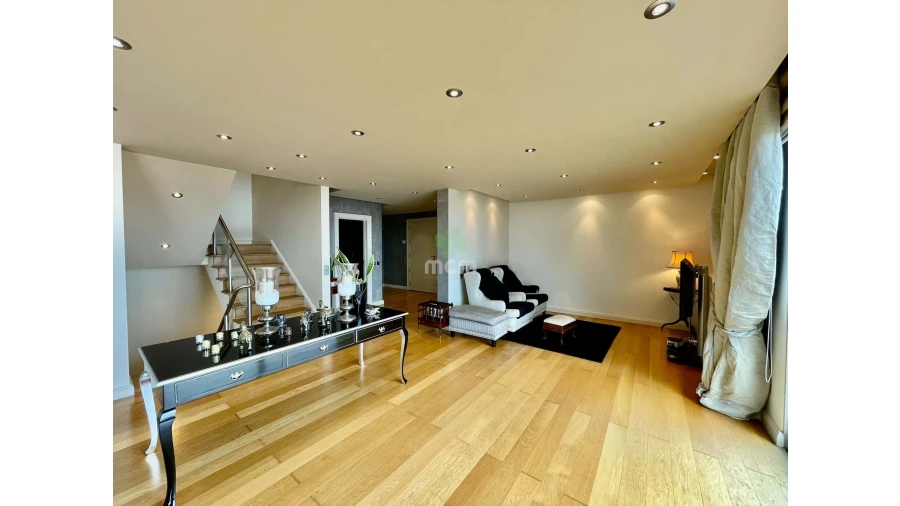 Moradia T3 para Venda em São Roque Foto 8