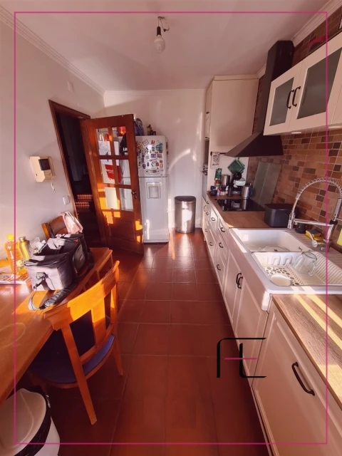 Apartamento T4 para Venda em Moreira