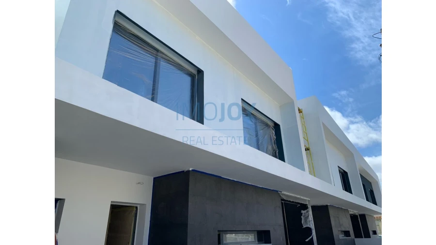 Moradia T4 para Venda em Loures Foto 18