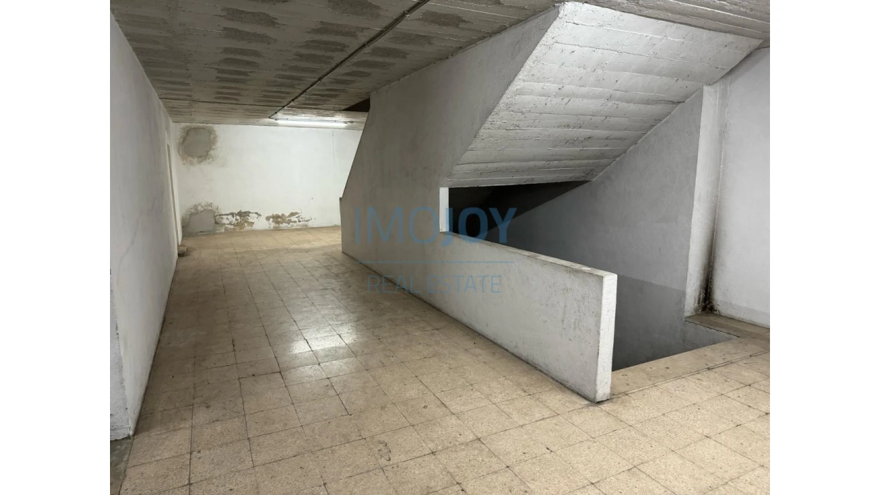 Garagem para Venda em Carcavelos e Parede Foto 2