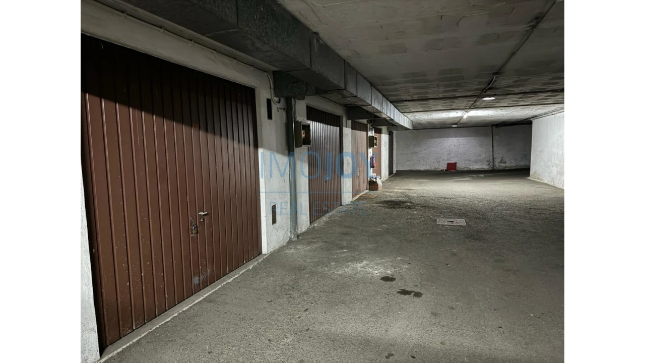 Garagem para Venda em Carcavelos e Parede Foto 6