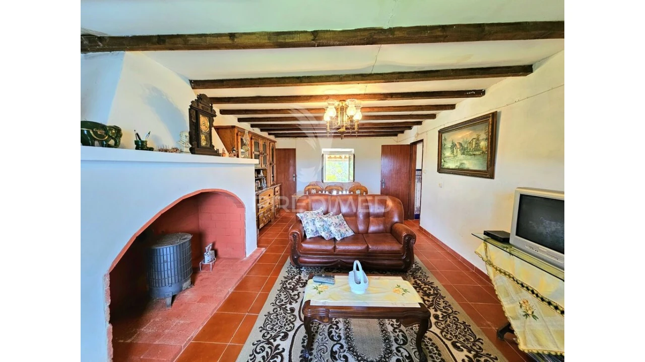 Moradia T2 para Venda em São Martinho das Amoreiras Foto 13