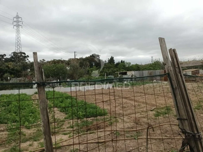 Terreno para Venda em Baixa da Banheira e Vale da Amoreira Foto 9