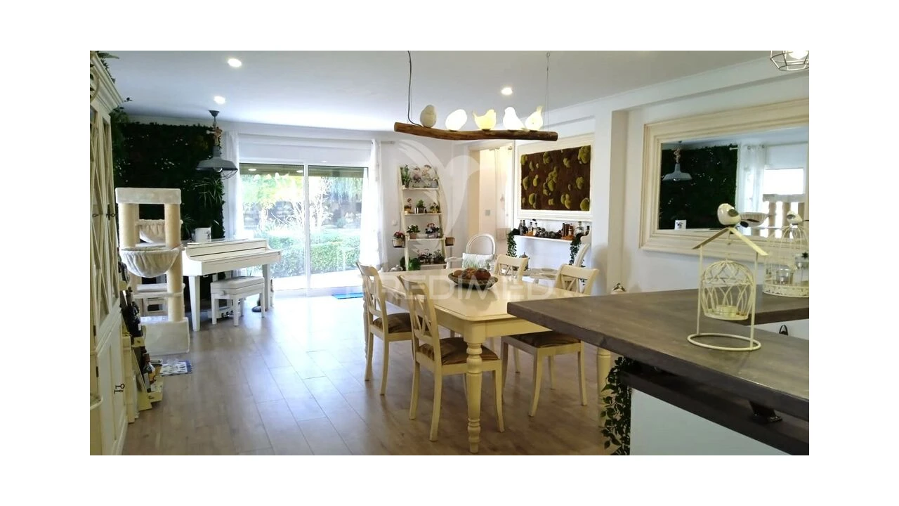 Quinta T3 para Venda em Santa Maria e São Miguel, São Martinho, São Pedro Penaferrim Foto 19