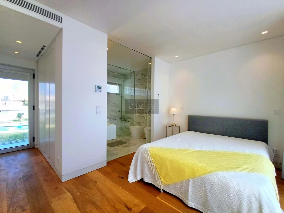 Apartamento T3 para Venda em Quarteira Foto 15