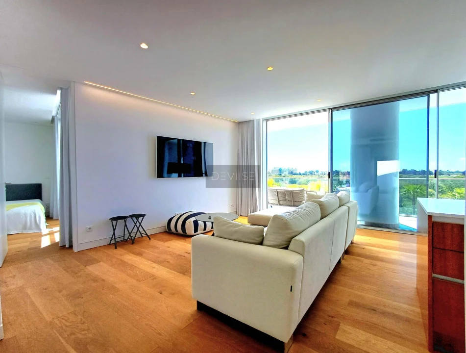 Apartamento T3 para Venda em Quarteira Foto 7