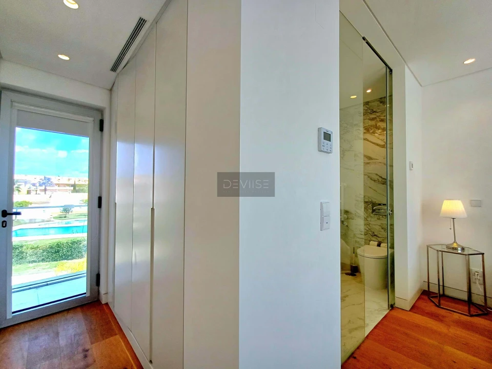 Apartamento T3 para Venda em Quarteira Foto 16