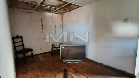 Moradia T2 para Venda em Fânzeres e São Pedro da Cova