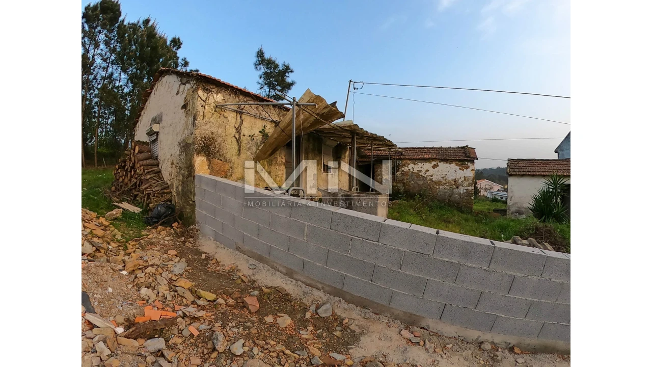 Moradia T2 para Venda em Fânzeres e São Pedro da Cova Foto 8