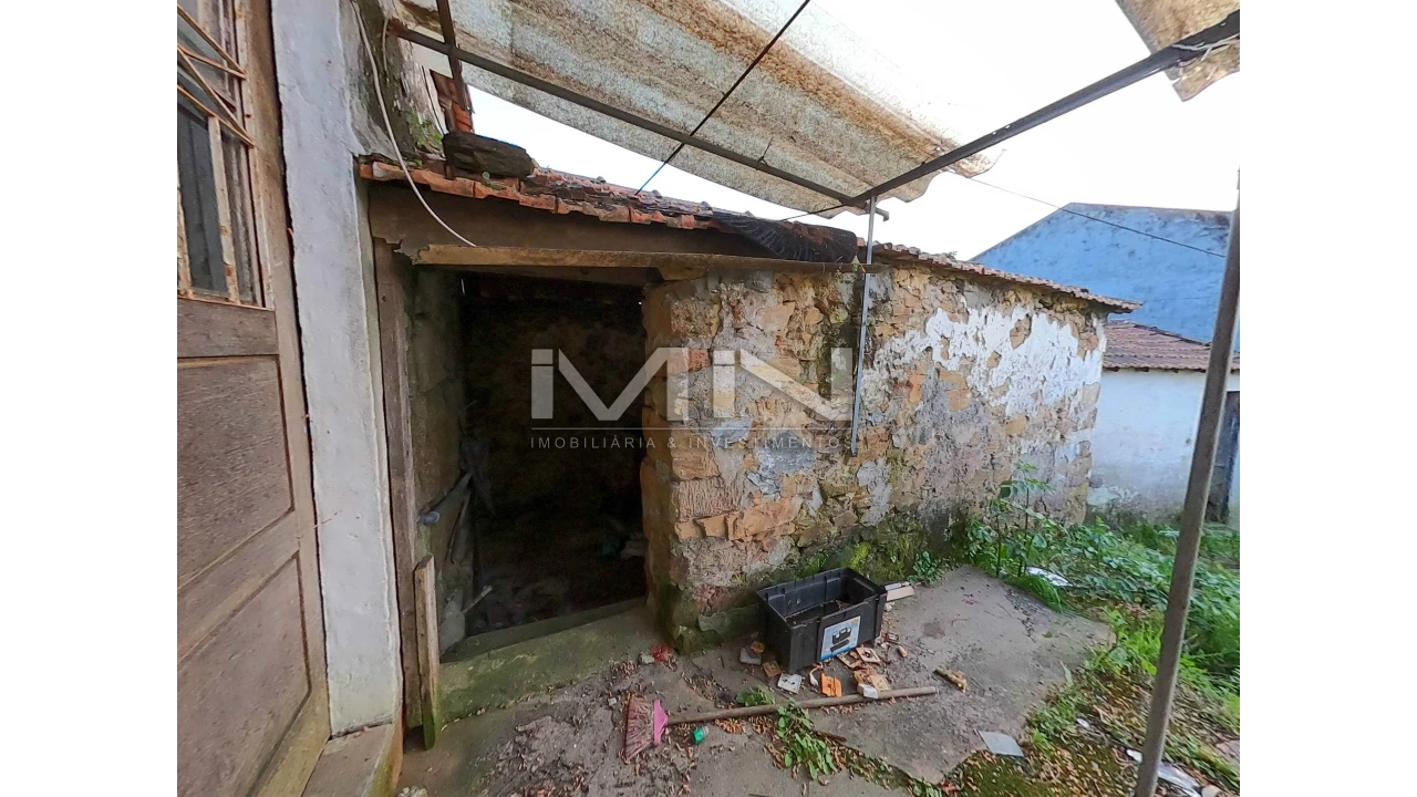 Moradia T2 para Venda em Fânzeres e São Pedro da Cova Foto 5