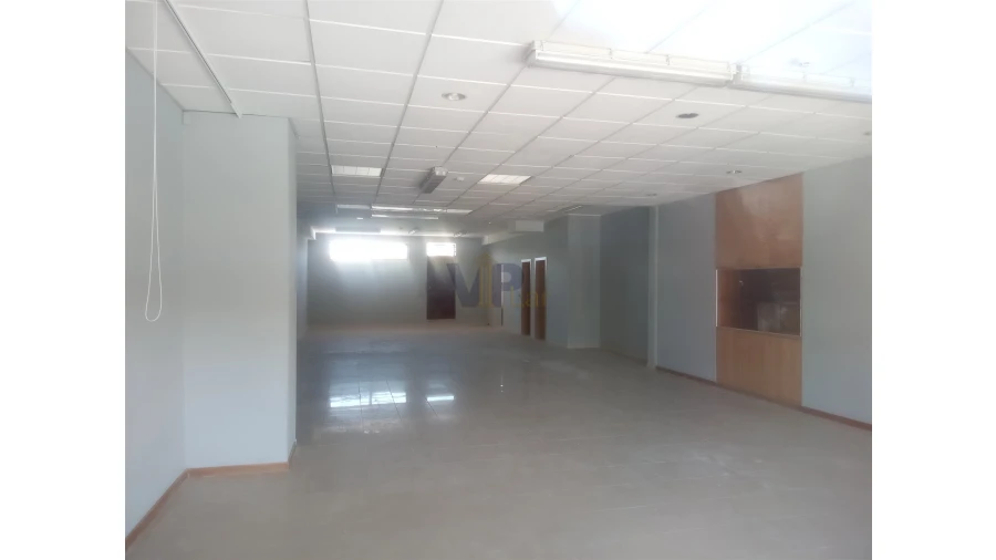 Loja para Venda em São Mamede de Infesta e Senhora da Hora Foto 6