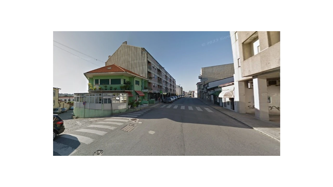 Loja para Venda em São Mamede de Infesta e Senhora da Hora Foto 9