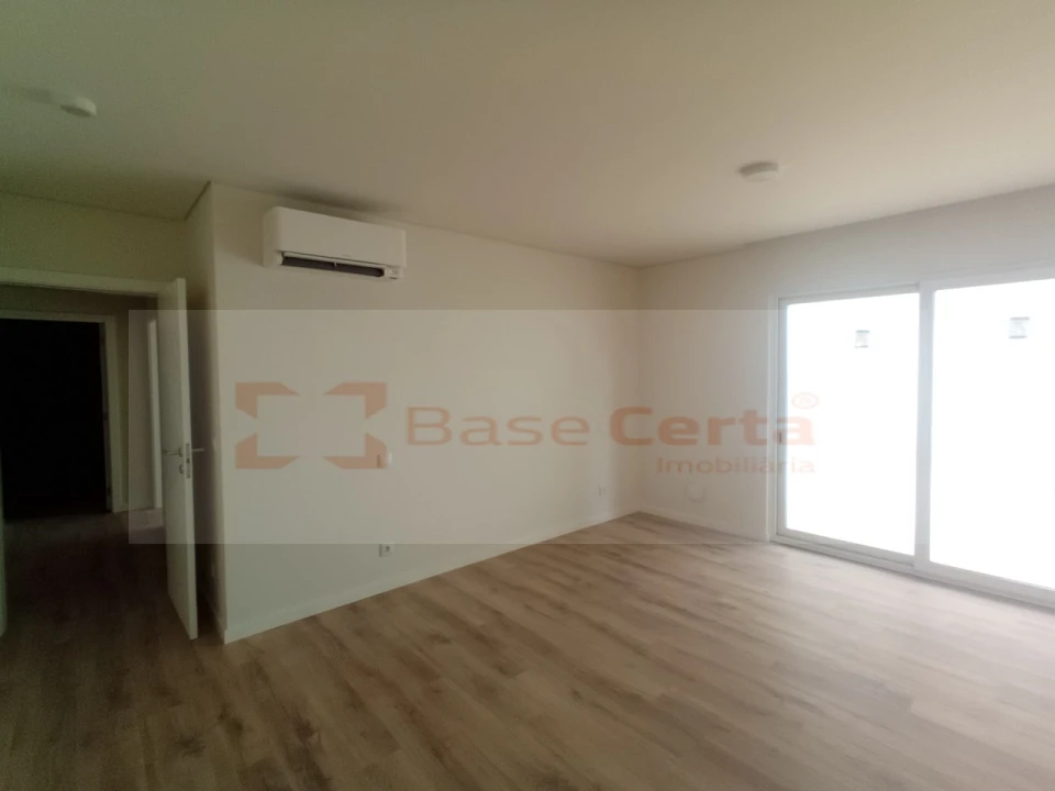 Apartamento T2 para Venda em Santa Clara Foto 21