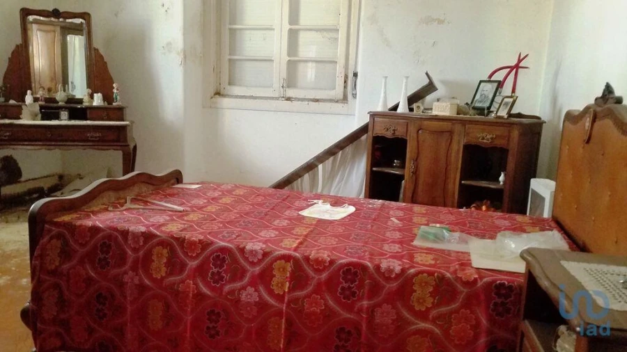 Moradia T4 para Venda em Bombarral e Vale Covo Foto 8