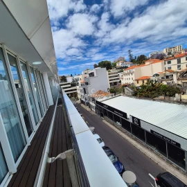 Apartamento T3 para Venda em Funchal (Se)