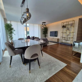 Apartamento T3 para Venda em Funchal (Se)