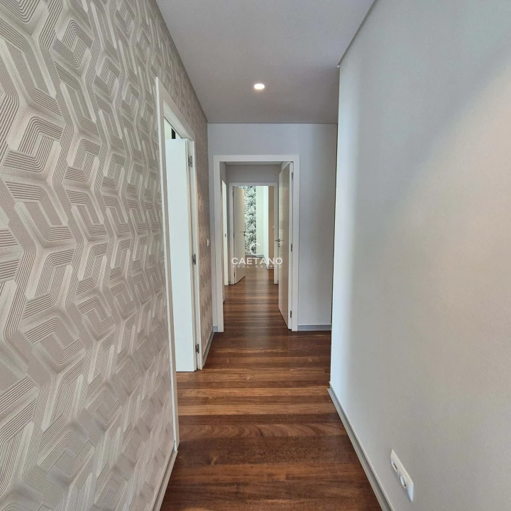 Apartamento T3 para Venda em Funchal (Se) Foto 2