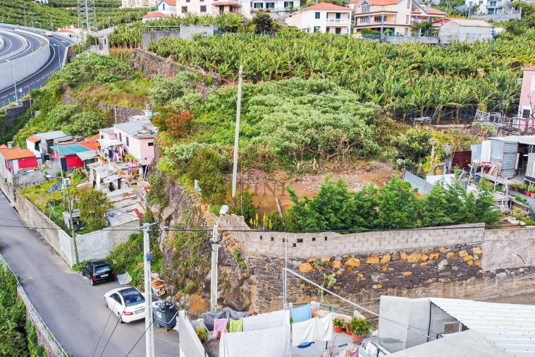 Terreno para Venda em Camara de Lobos Foto 5