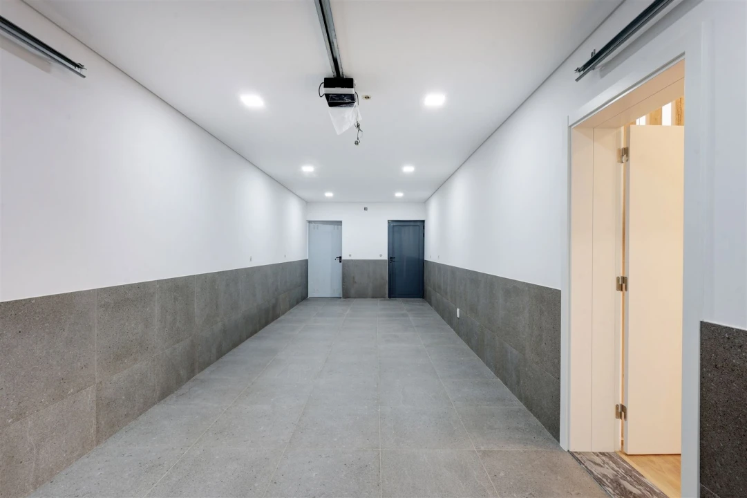 Moradia T4 para Venda em Loures Foto 32