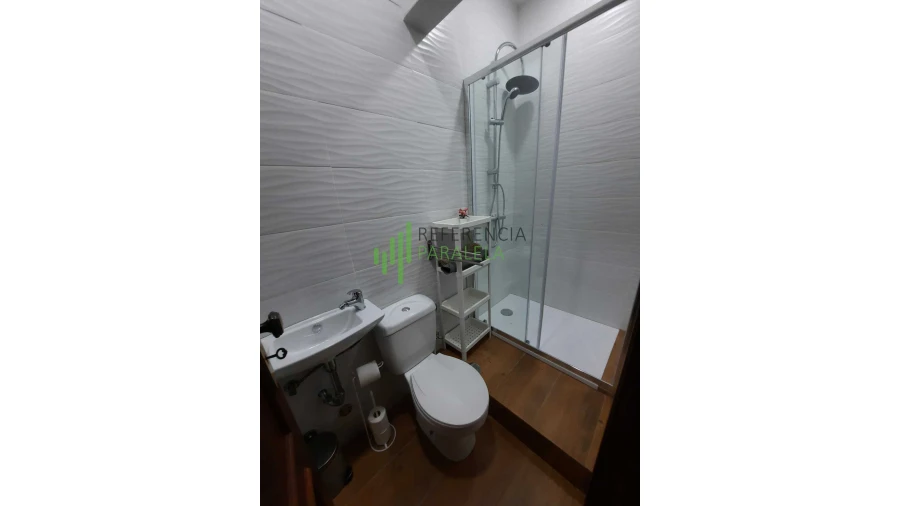 Moradia T8 para Venda em Pedrouços Foto 19