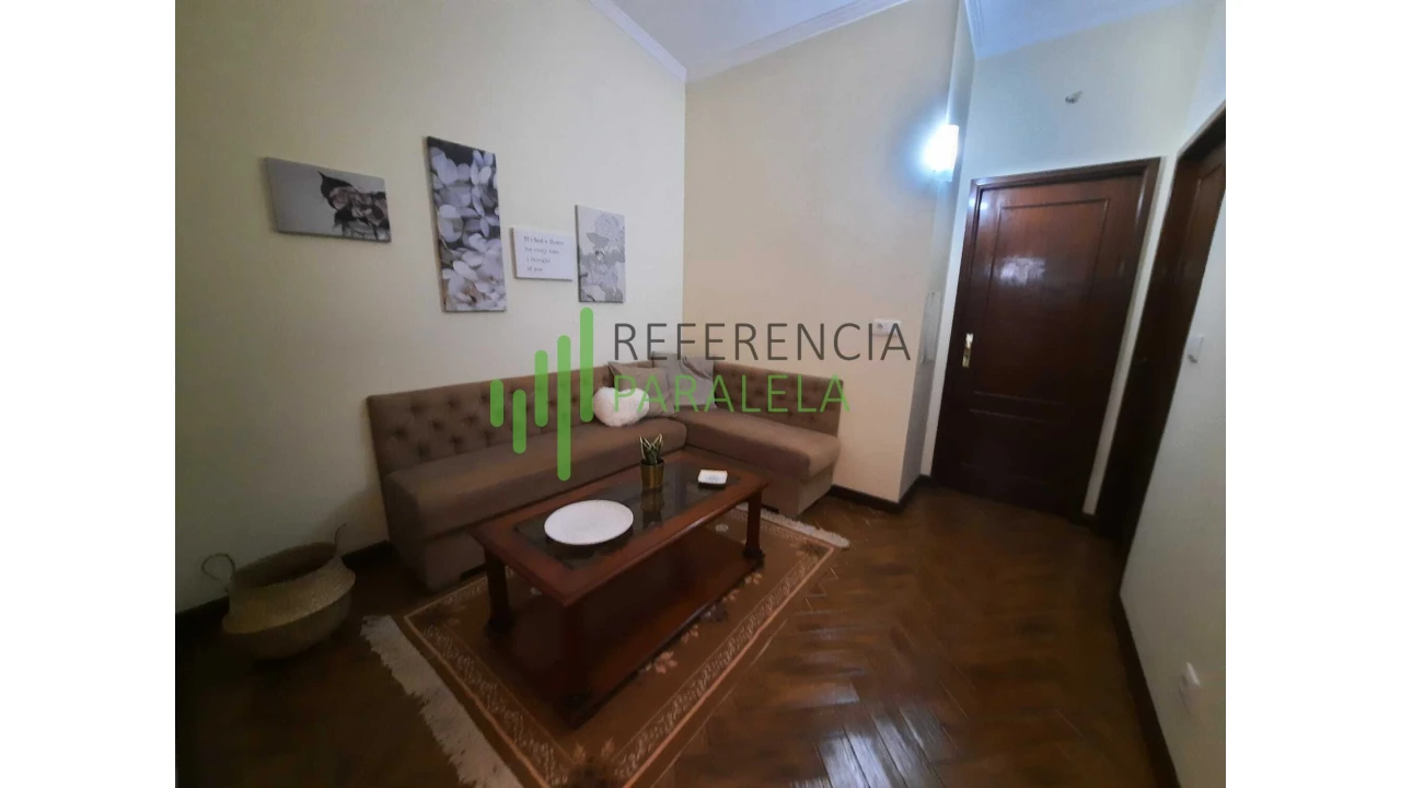 Moradia T8 para Venda em Pedrouços Foto 16