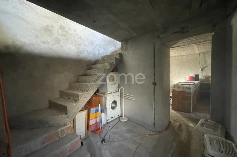 Moradia T3 para Venda em Lorvão Foto 11