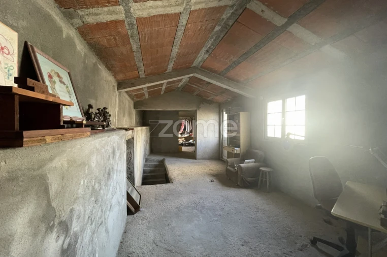 Moradia T3 para Venda em Lorvão Foto 14